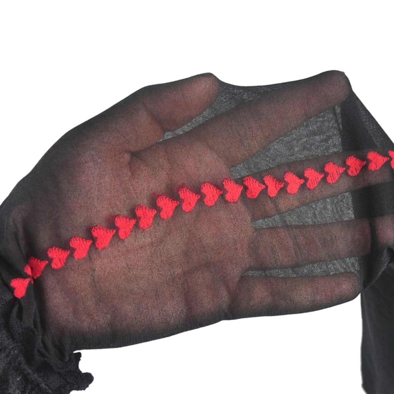 Sorte Selvsiddende Strmper, Hjerter