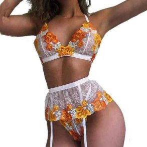 Hvidt blomster galter BH-st