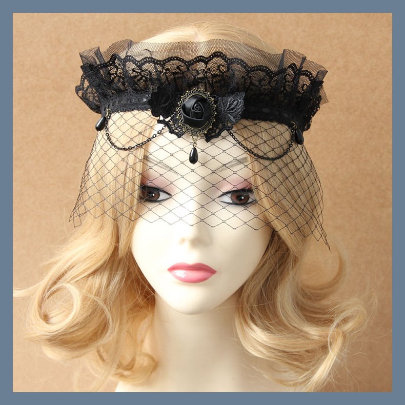Deluxe Vintage Black Lace Crown Fishnet Half Mask